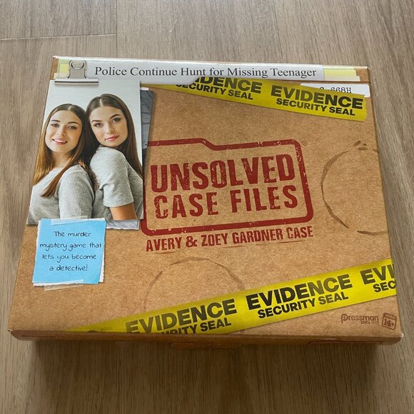 3 Unsolved Murder Games (Who Killed Mia?, Avery & Zoey, Dead Below Deck) - Picture 3 of 4